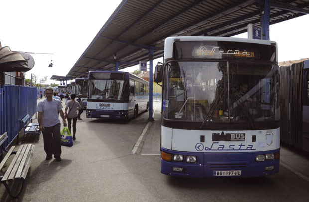 Скупља карта за Обреновац?